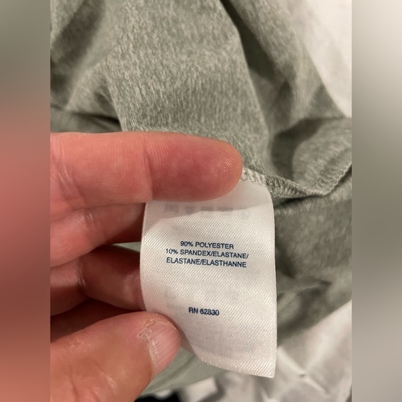 NWOT Land’s End Men’s Gray Medium Sized Polo - Picture 4 of 5